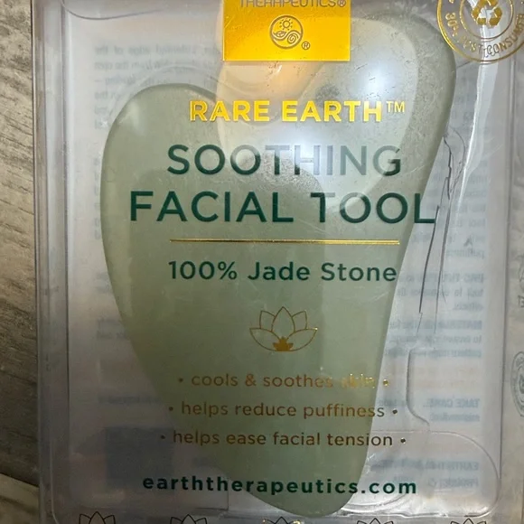 Earth Therapeutics NEW Self-Care Foot and Face Kit - Picture 2 of 7